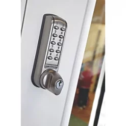 Codelocks CL2255 Push-Button Lock 9 Codelocks CL2255 Push-Button Lock -Bolts Shop 24252 A2
