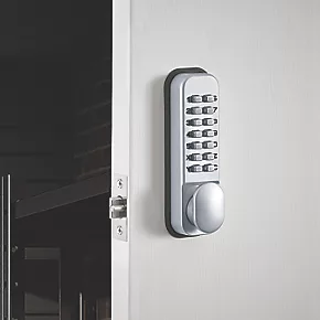 Smith & Locke Medium Duty Push-Button Lock 5 Smith & Locke Medium Duty Push-Button Lock - Image 3