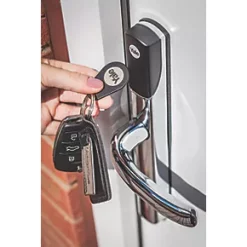 Yale Conexis L1 Smart Door Lock Polished Chrome -Bolts Shop 6641R A2