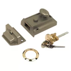 Yale 630077101322 Night Latch Bronze 60mm Backset